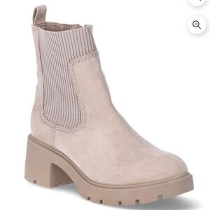 Tan Womens Ankle Booties - 11